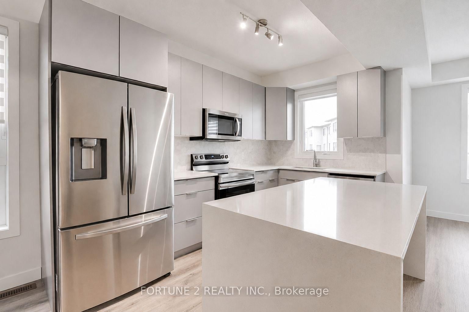 80 - 3380 Singleton Avenue, London South 4