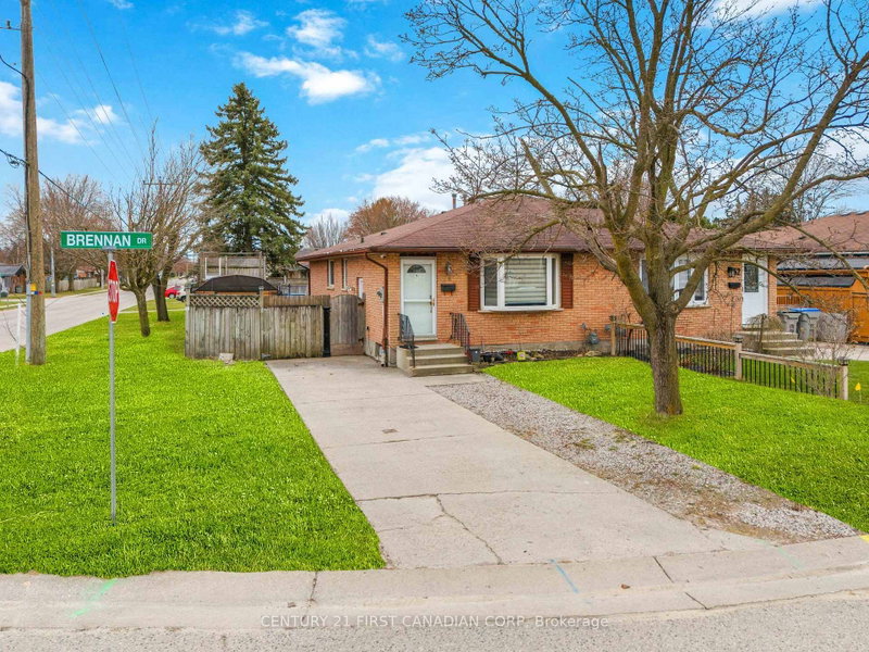 54 Brennan Drive N
