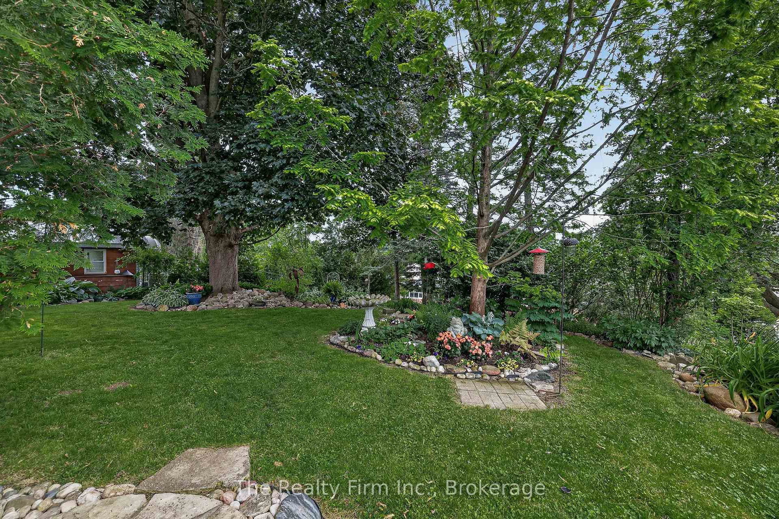 205 George Street • Ingersoll, ON photo 12