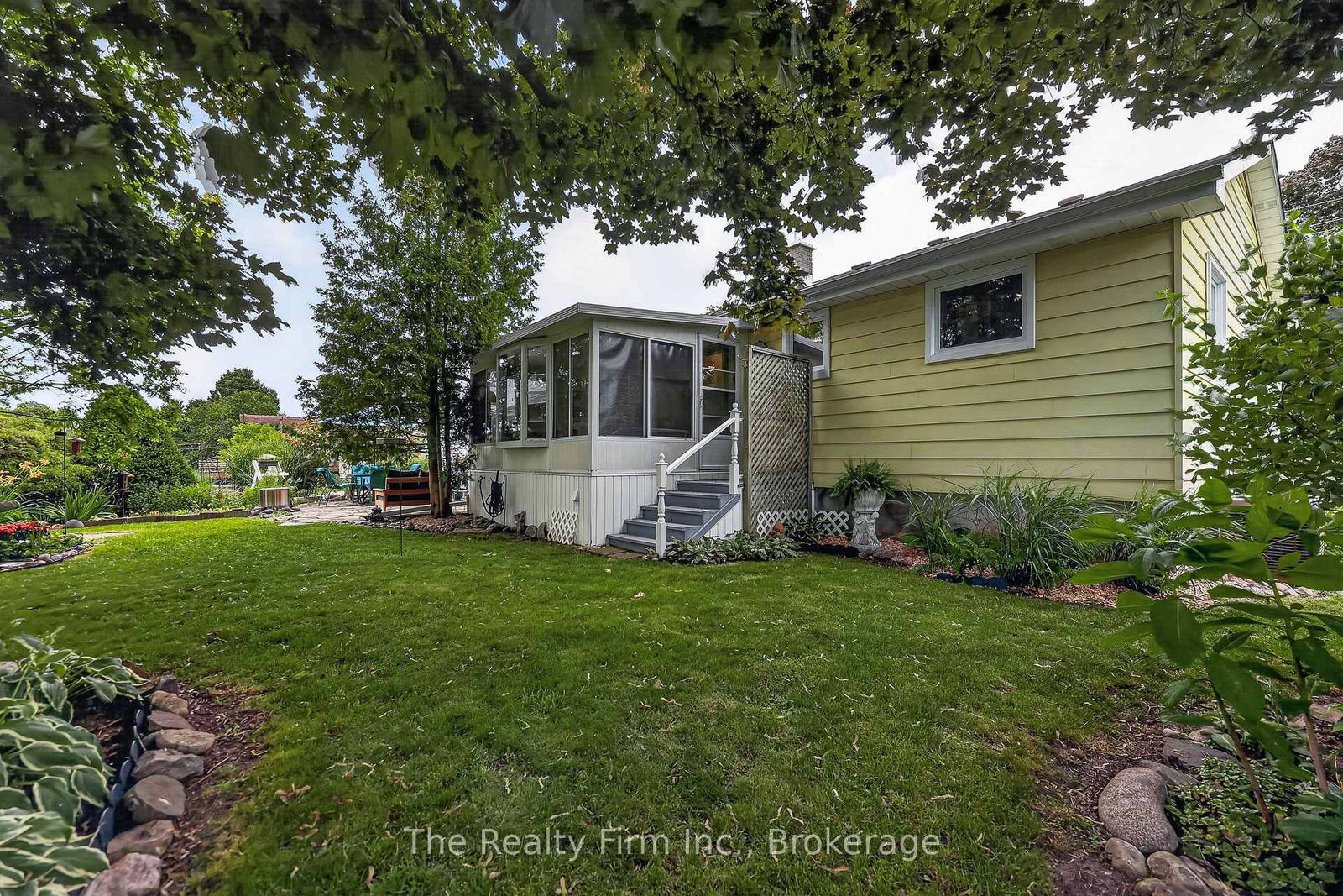 205 George Street • Ingersoll, ON photo 9