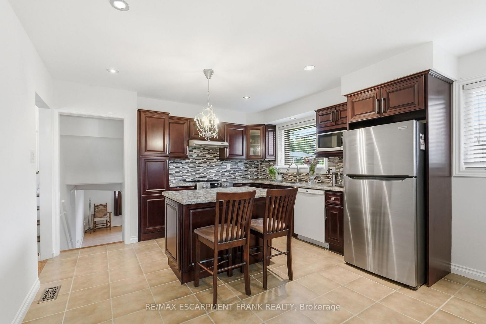 76 Orphir Road • Hamilton, ON photo 9