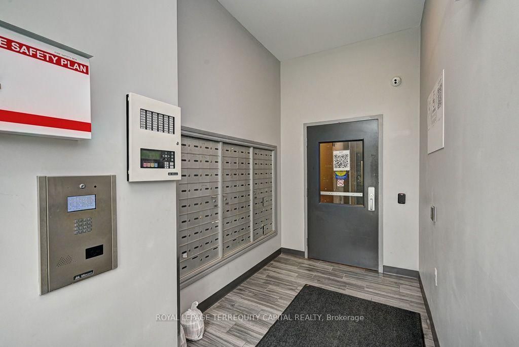 275 Larch Street • #F-310 • Waterloo, ON photo 4