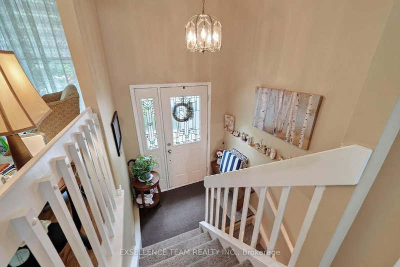 111 Glen Oaks Court