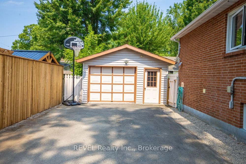 353 Oakwood Avenue • Fort Erie, ON photo 21