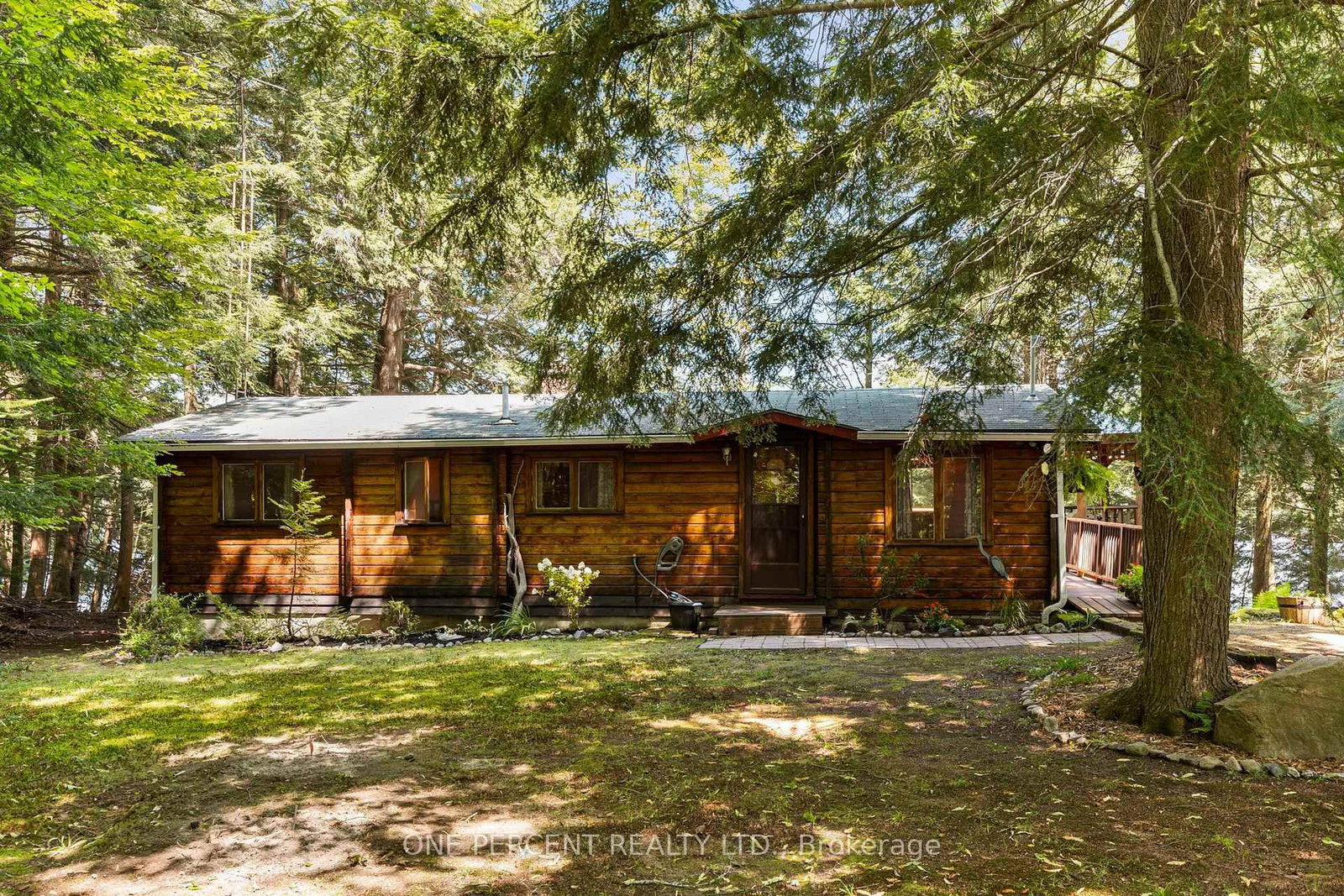 1143 Butterfly Road • Muskoka Lakes, ON photo 8