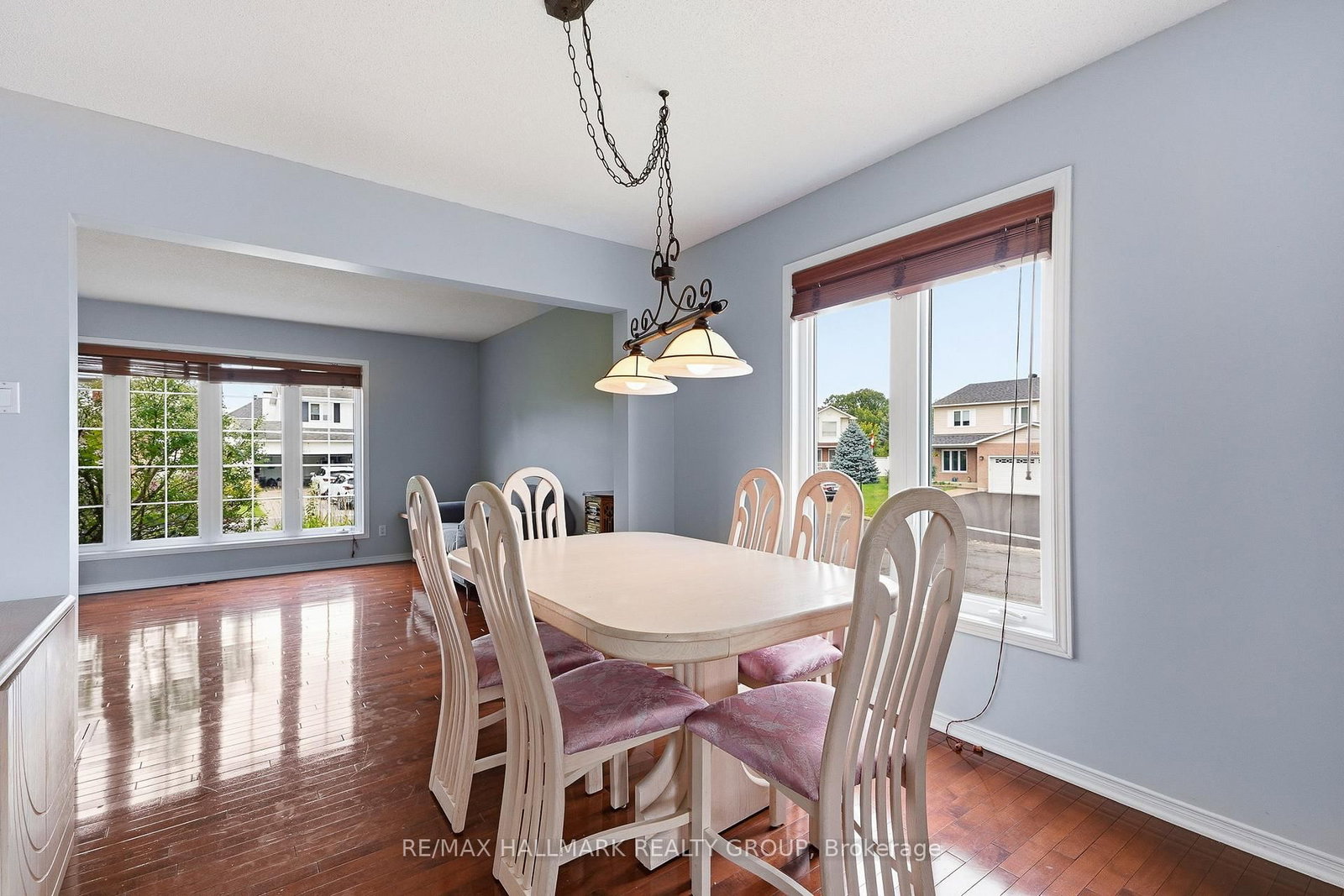 3351 DESCOTES Circle • Clarence-Rockland, ON photo 11