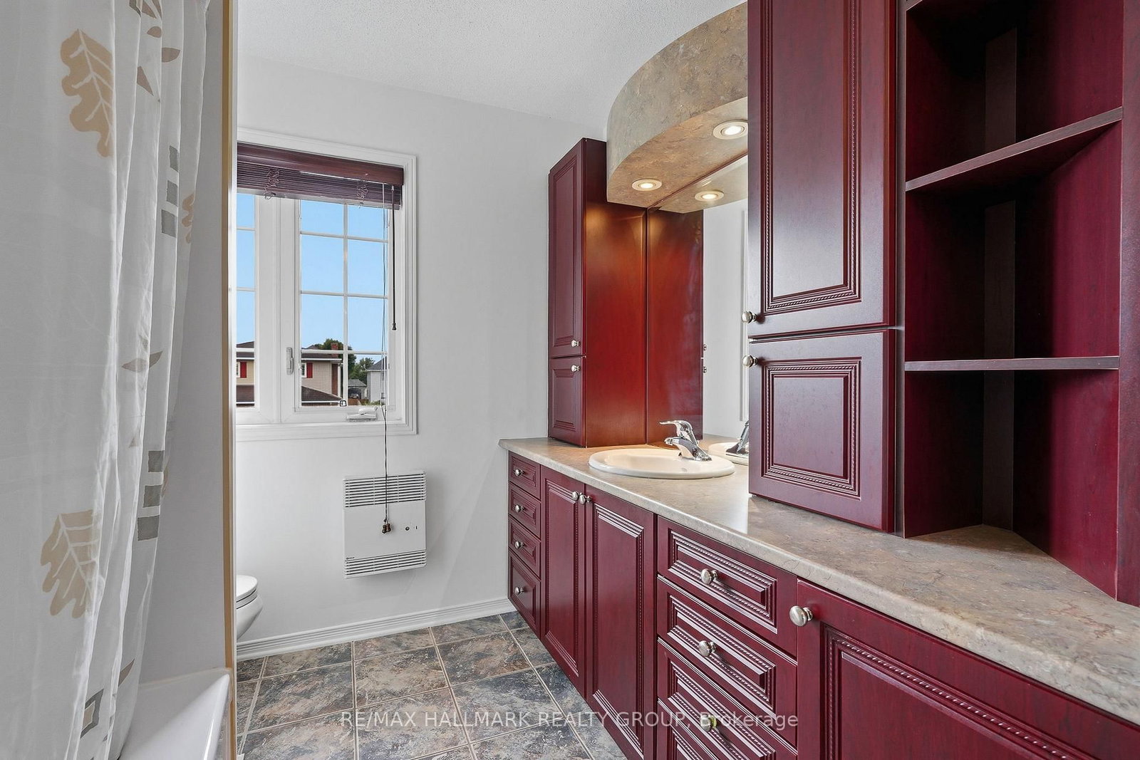 3351 DESCOTES Circle • Clarence-Rockland, ON photo 27