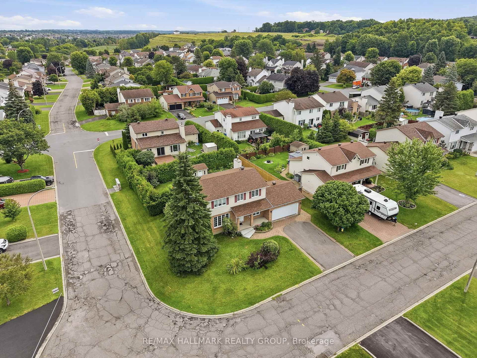 3351 DESCOTES Circle • Clarence-Rockland, ON photo 40