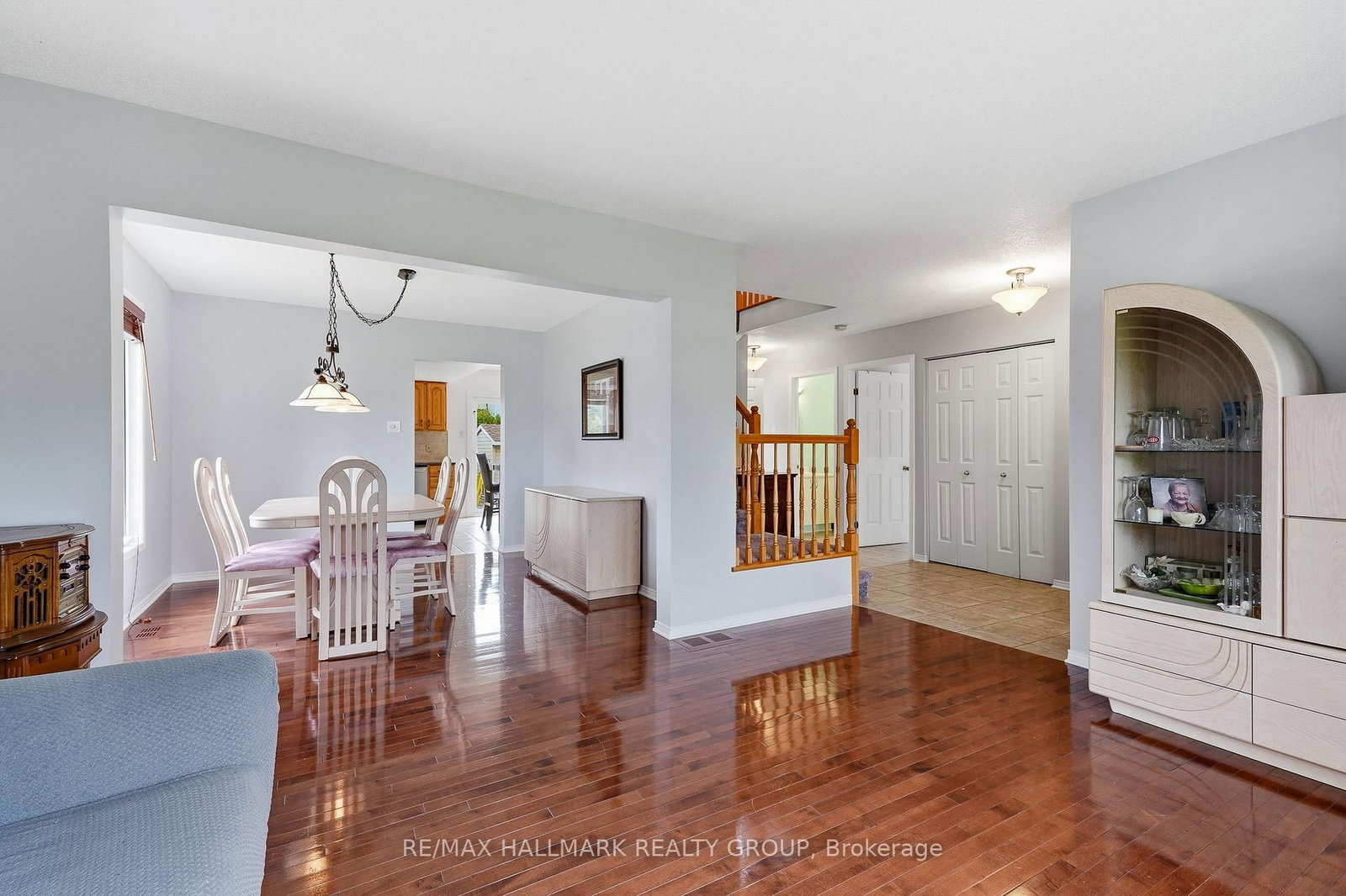3351 DESCOTES Circle • Clarence-Rockland, ON photo 9