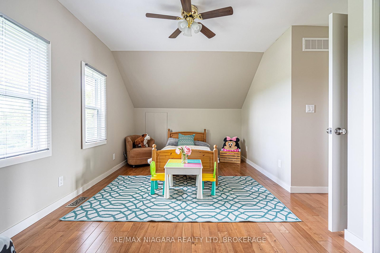 487 Four Mile Creek Road • Niagara-on-the-Lake, ON photo 24