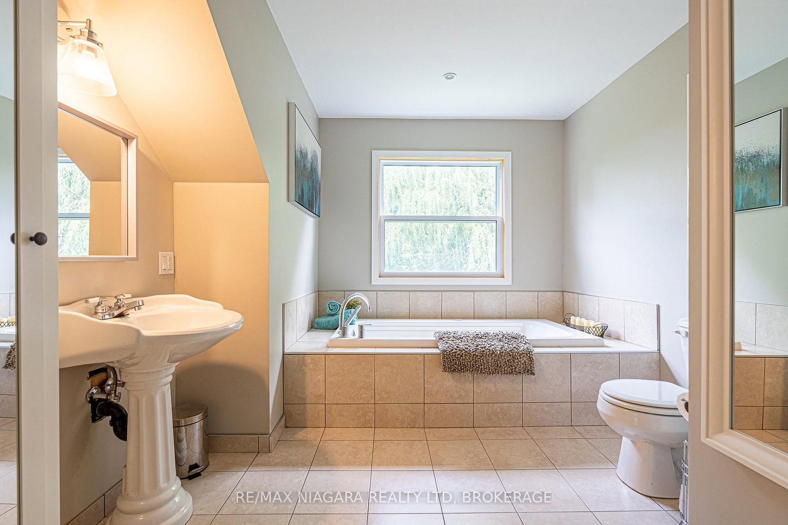 487 Four Mile Creek Road • Niagara-on-the-Lake, ON photo 26