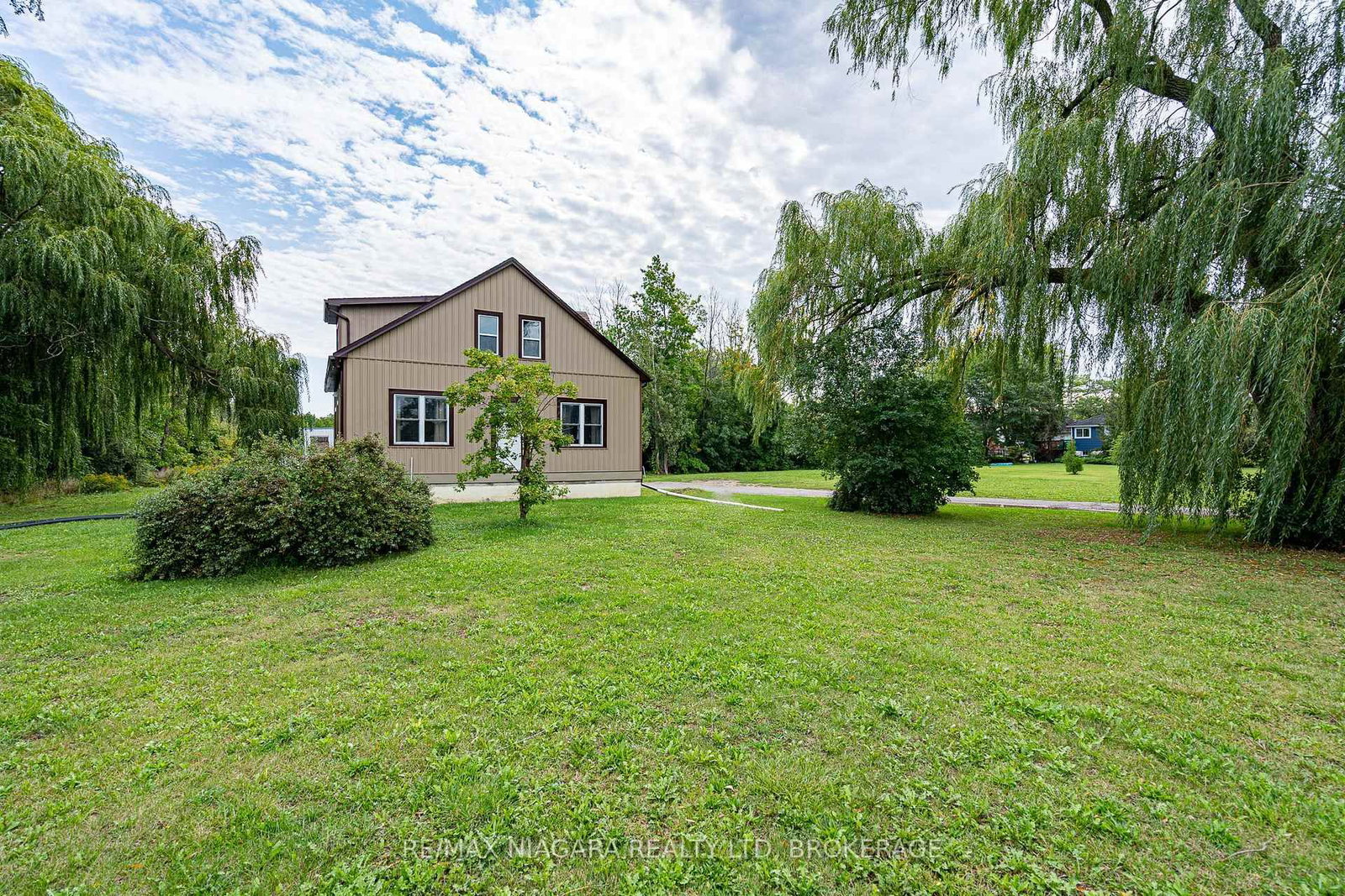 487 Four Mile Creek Road • Niagara-on-the-Lake, ON photo 3