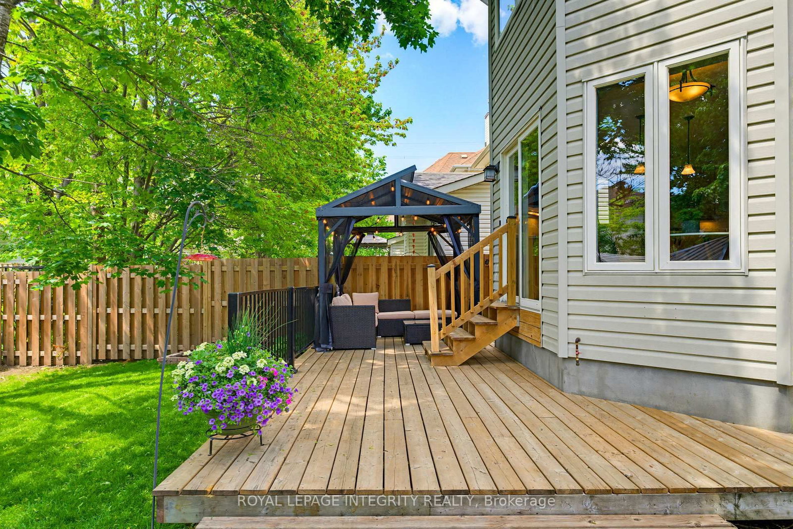 116 Springcreek Crescent • Ottawa, ON photo 45