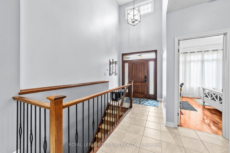 3194 Pincombe Drive