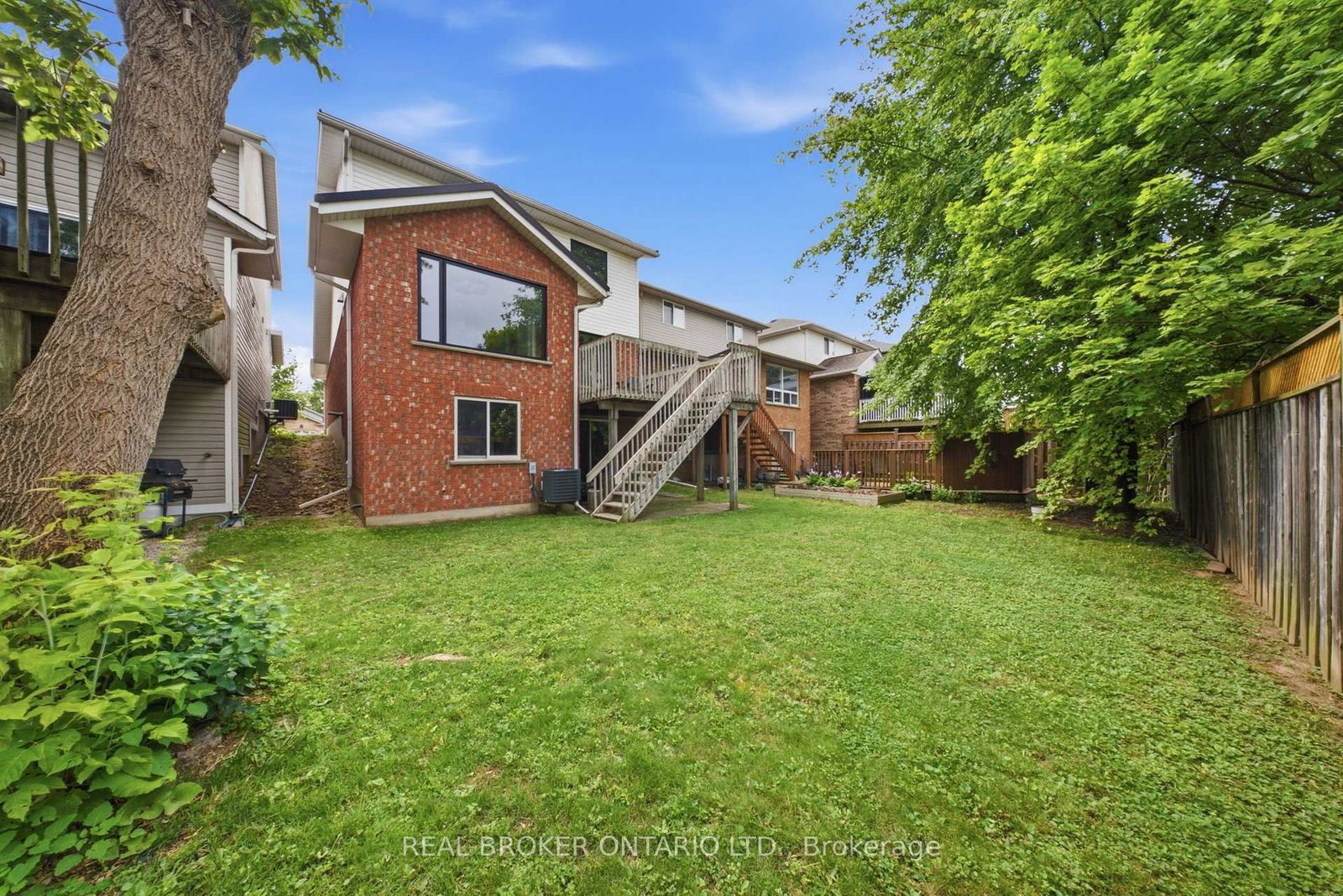 19 Boulder Crescent • Guelph, ON photo 34