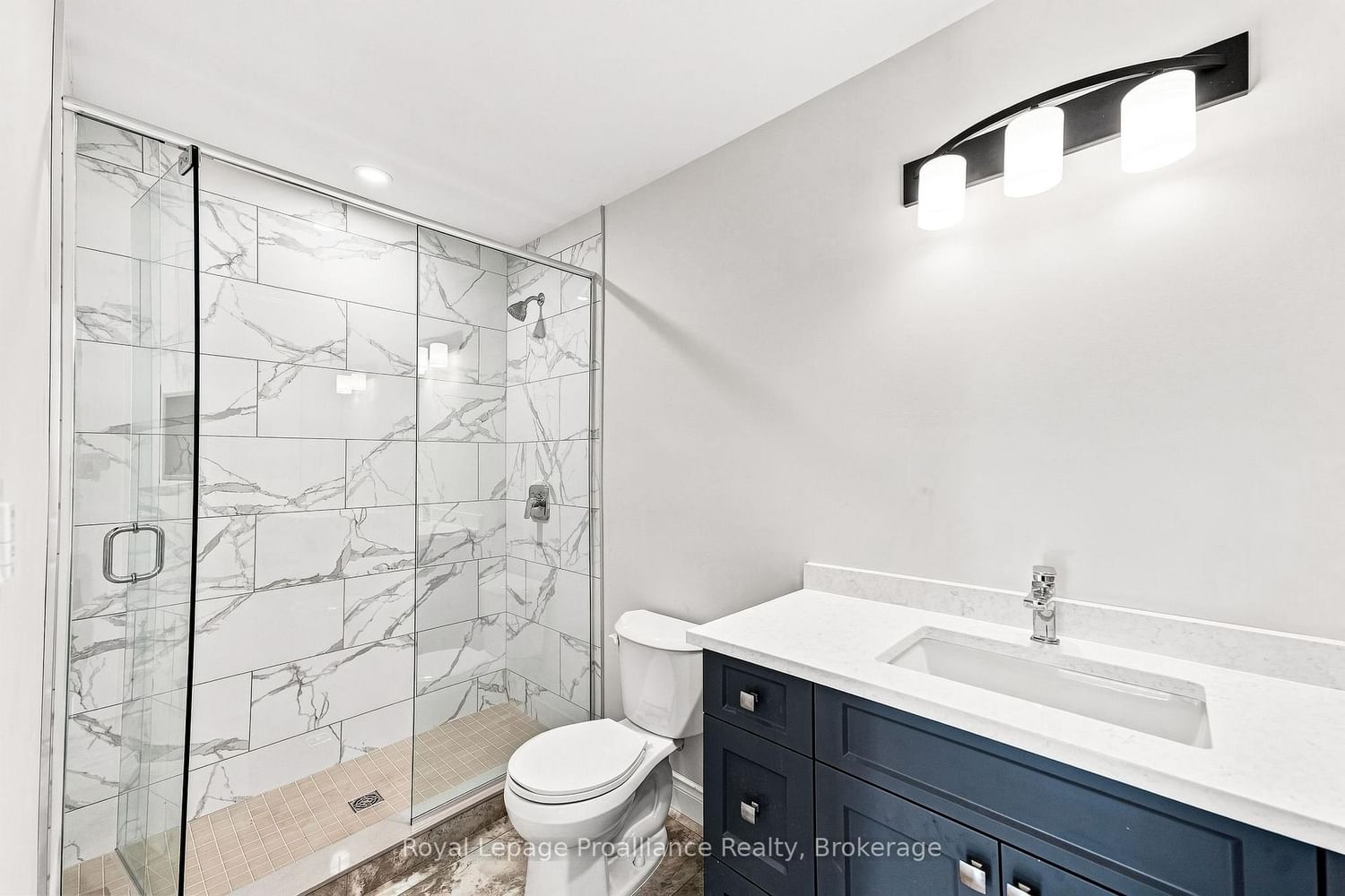 208 Homewood Avenue • Trent Hills, ON photo 19