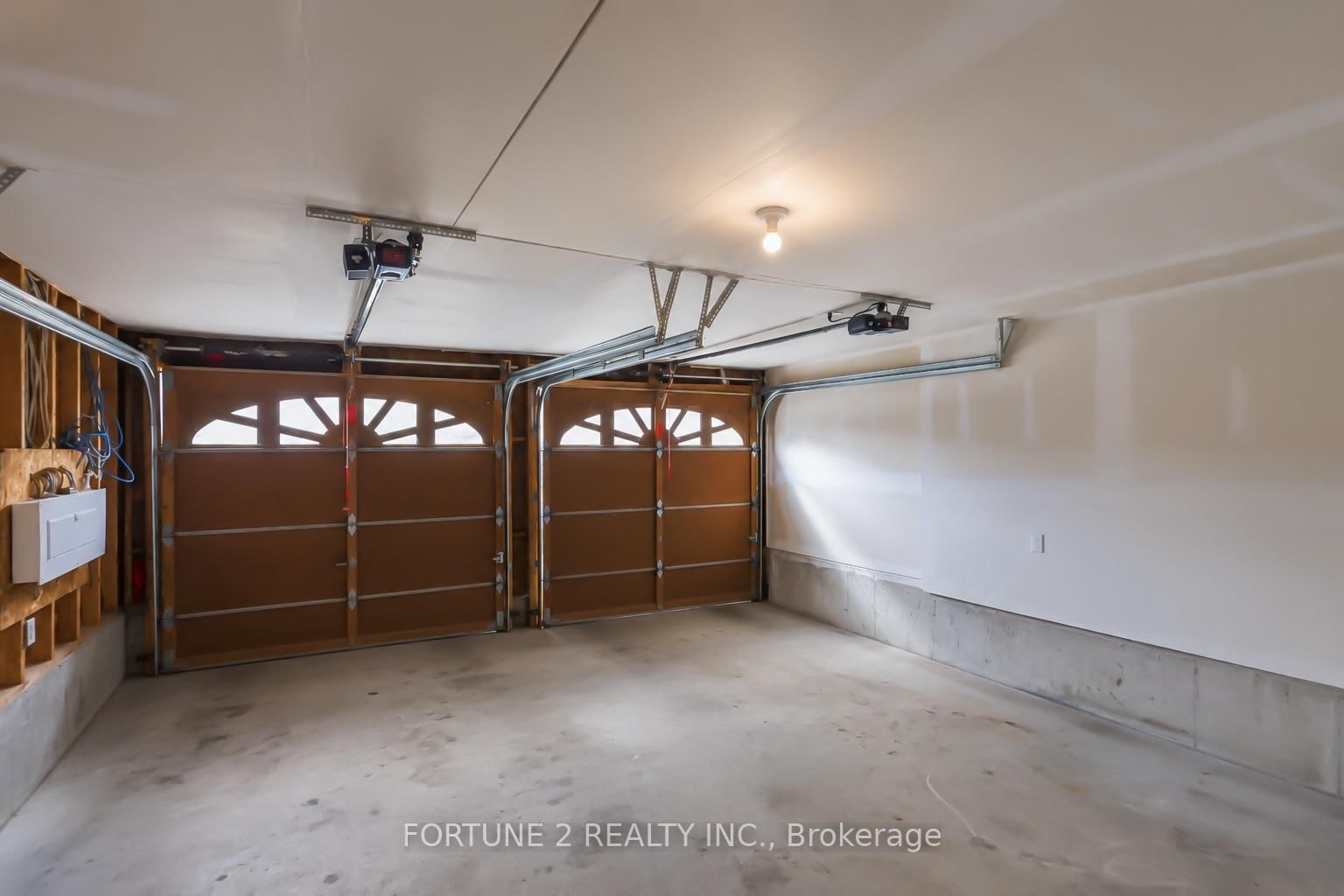960 Hannah Avenue S • North Perth, ON photo 22