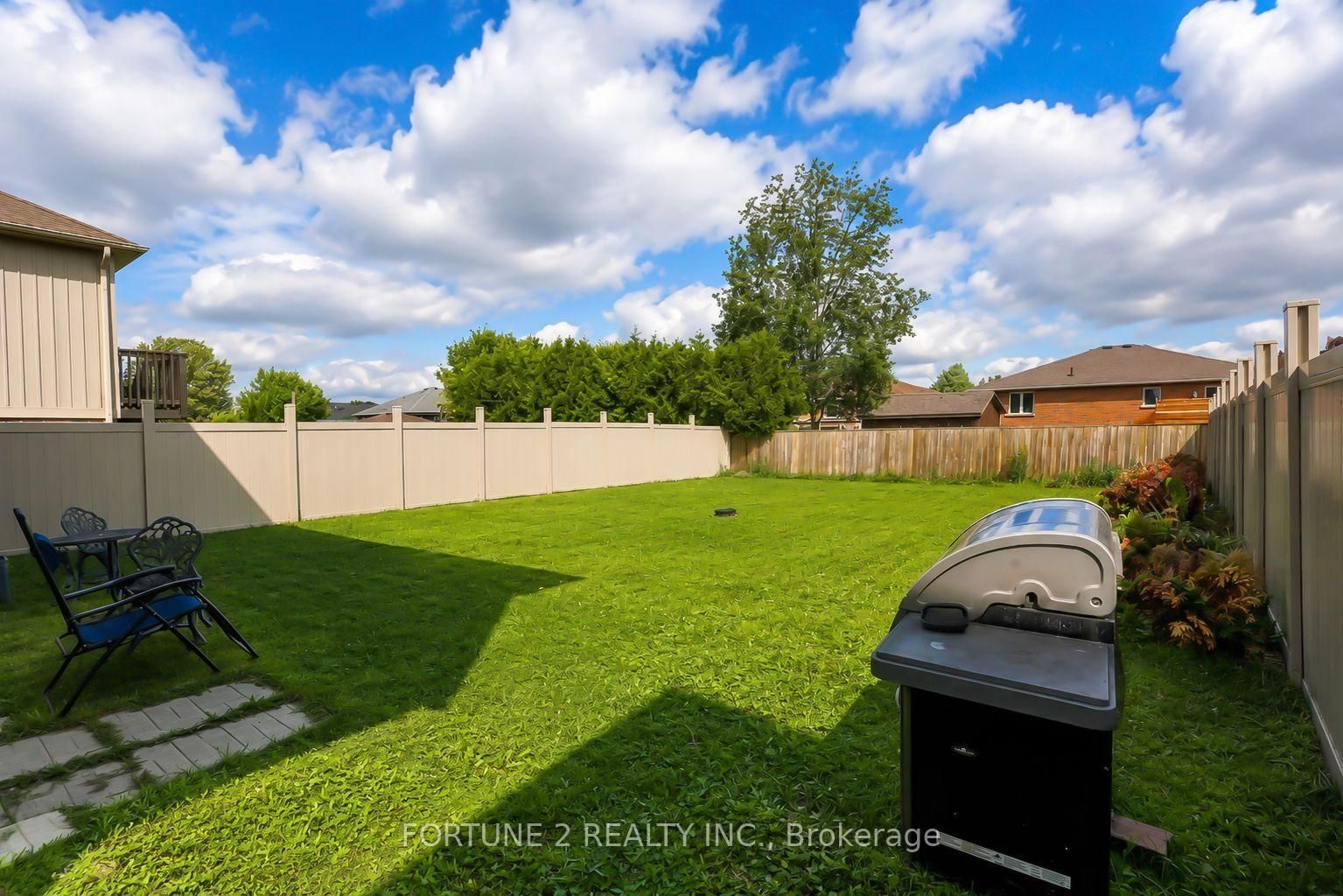 960 Hannah Avenue S • North Perth, ON photo 23