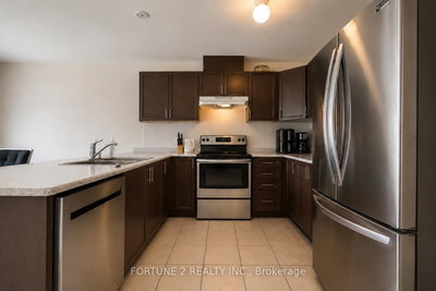 960 Hannah Avenue S • North Perth, ON photo 8