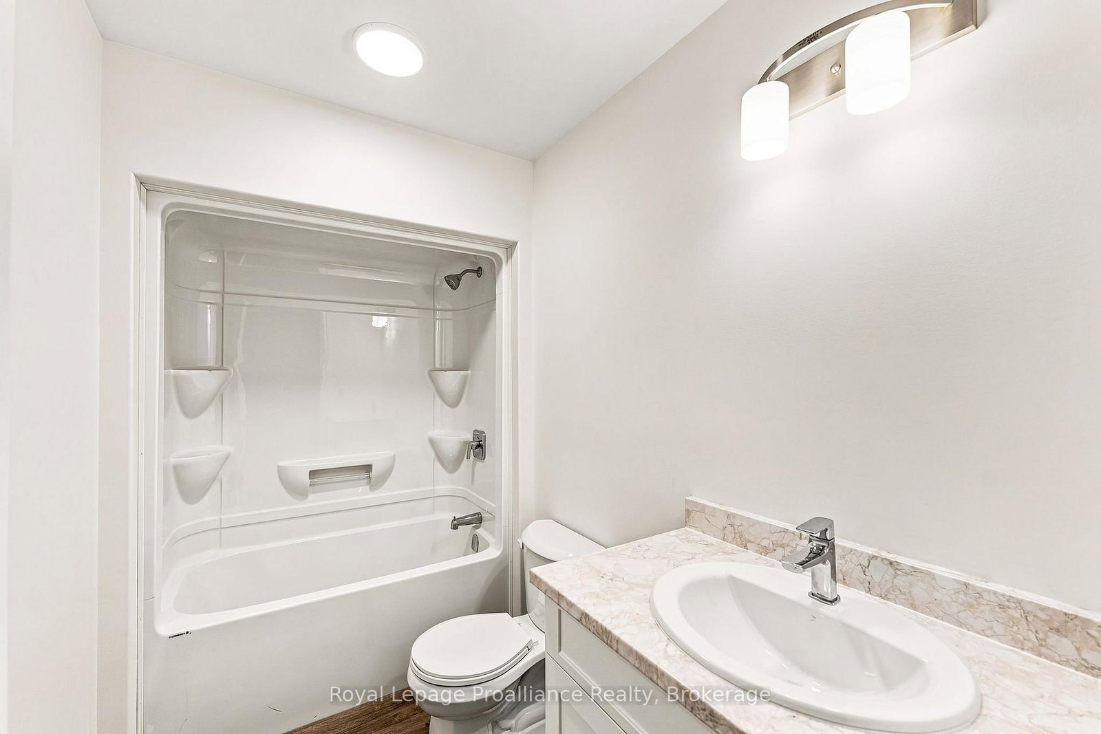206 Homewood Avenue • Trent Hills, ON photo 23