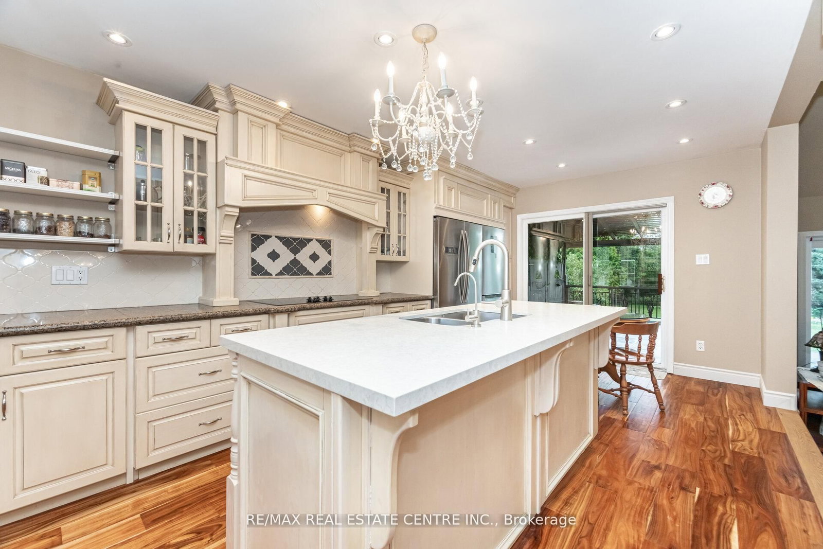29 JESSICA Lane • Guelph/Eramosa, ON photo 18