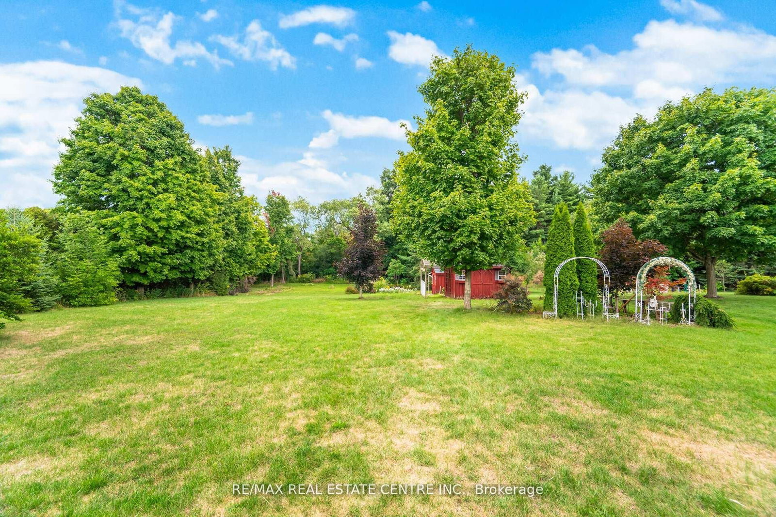 29 JESSICA Lane • Guelph/Eramosa, ON photo 40