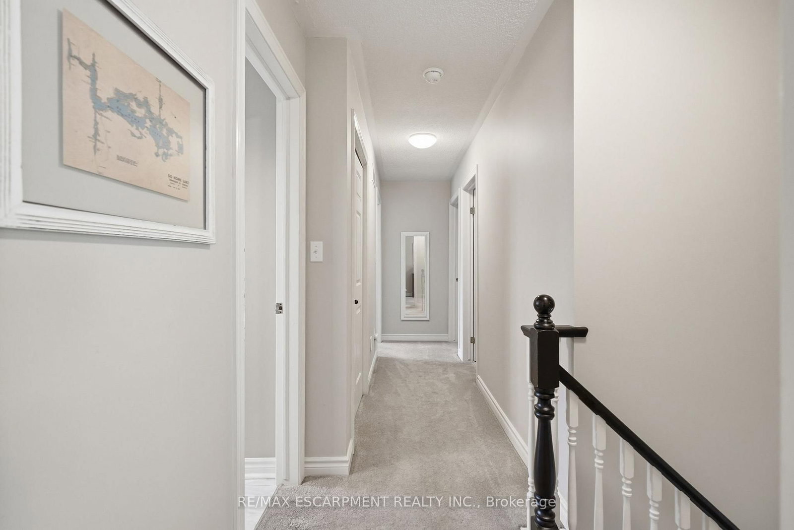 1 Meander Close • Hamilton, ON photo 27
