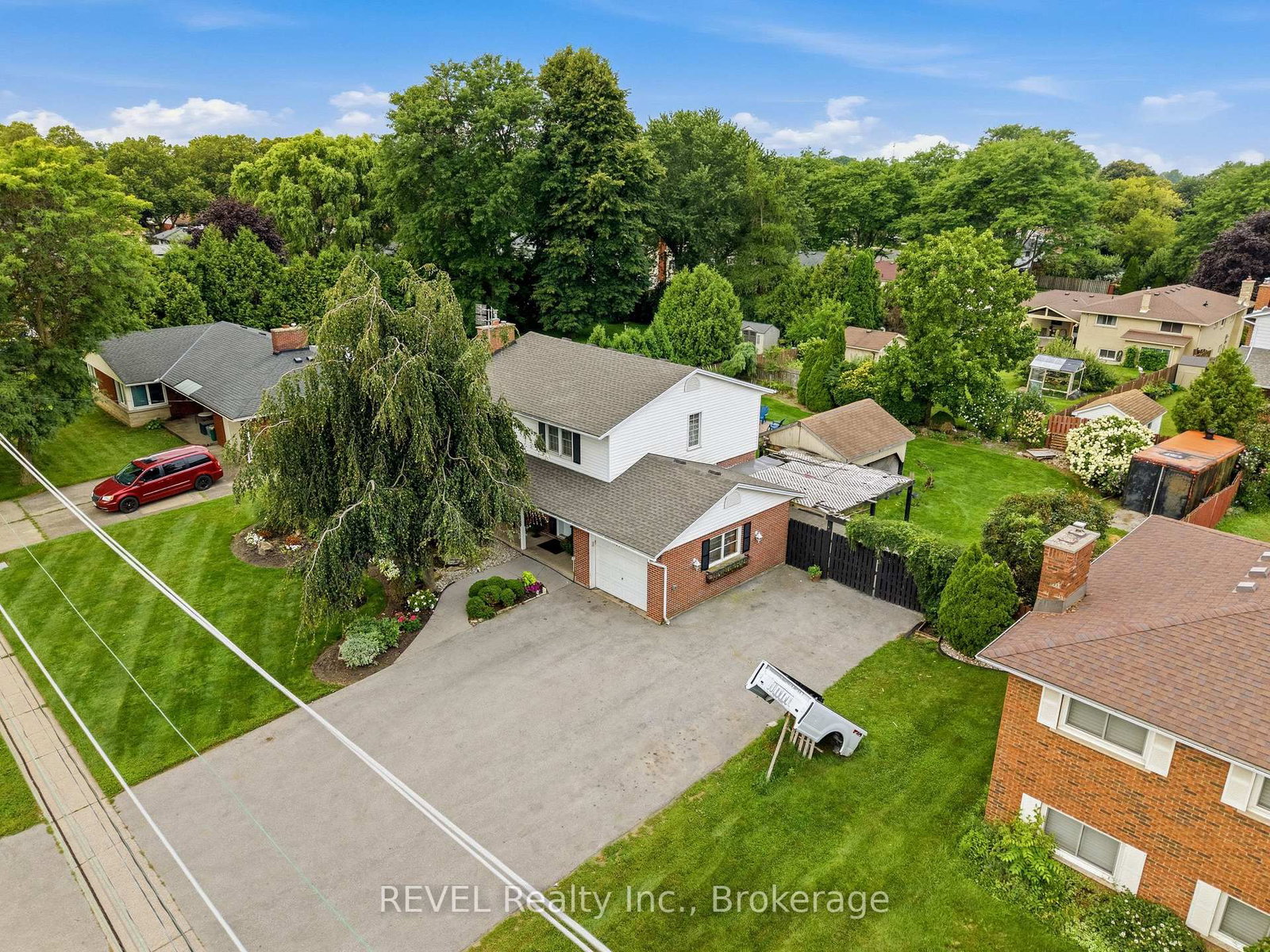 4123 Dorchester Road • Niagara Falls, ON photo 34
