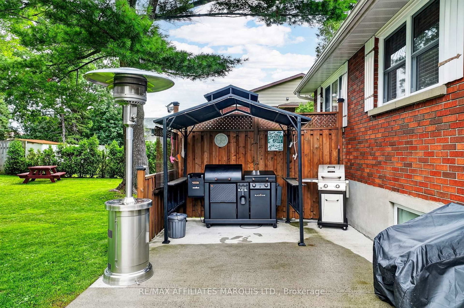 1635 Brookdale Avenue • Cornwall, ON photo 6