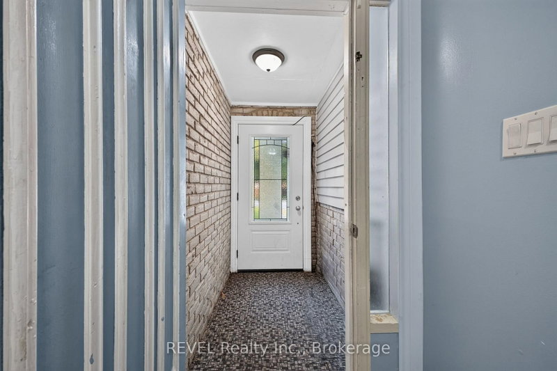 4 Kerwin Gate