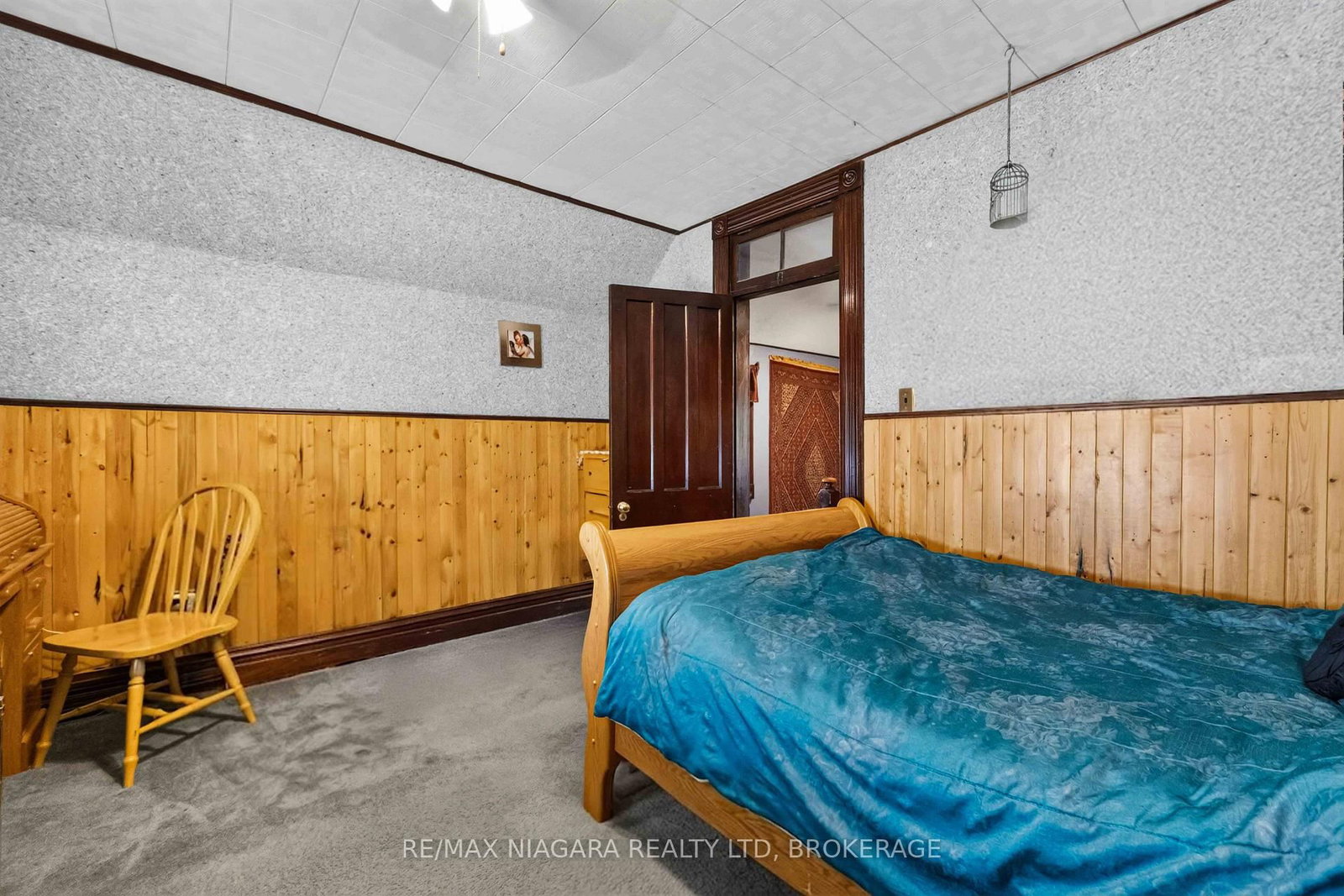 187 Emerald Street S • Hamilton, ON photo 15