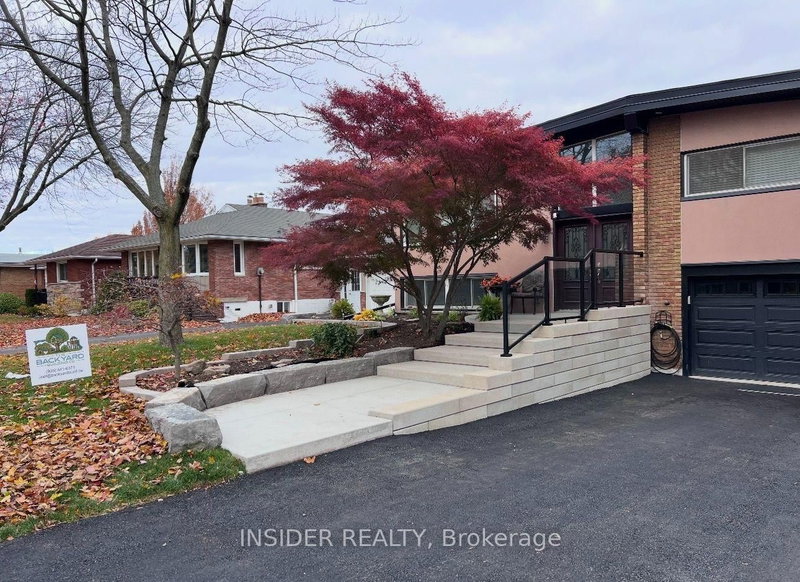 LOWER - 13 Algoma Crescent