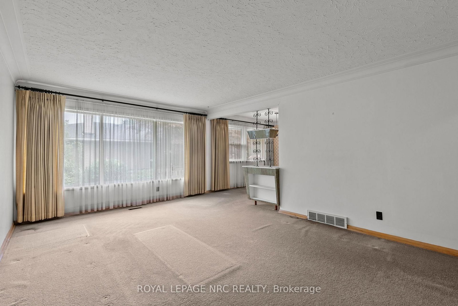 552 Bunting Road • St. Catharines, ON photo 10