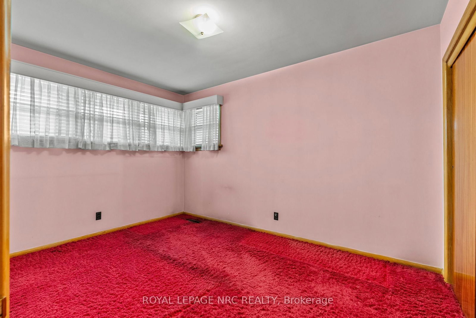 552 Bunting Road • St. Catharines, ON photo 20