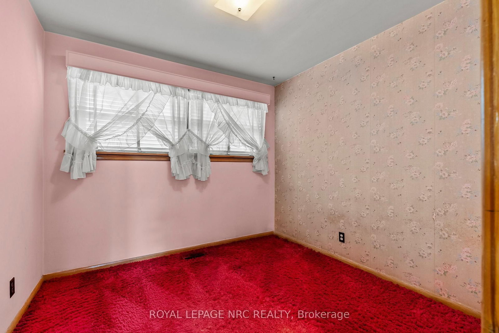 552 Bunting Road • St. Catharines, ON photo 22