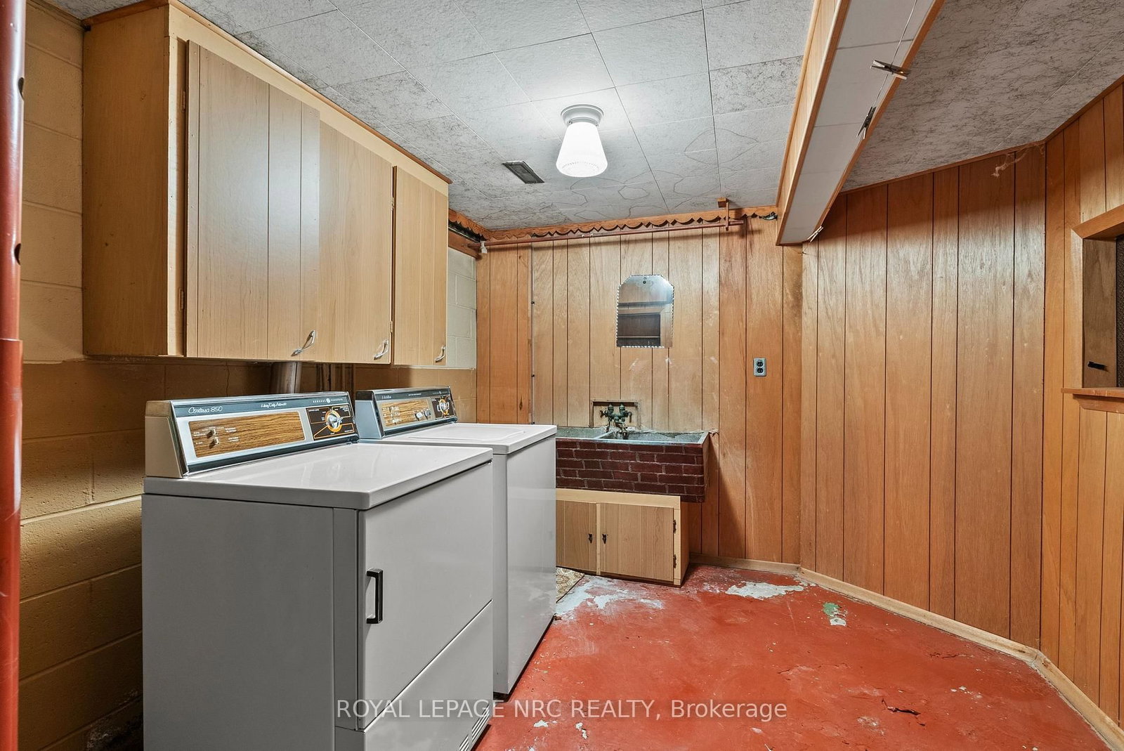 552 Bunting Road • St. Catharines, ON photo 32