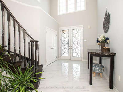 23 Chaumont Drive • Hamilton, ON photo 5