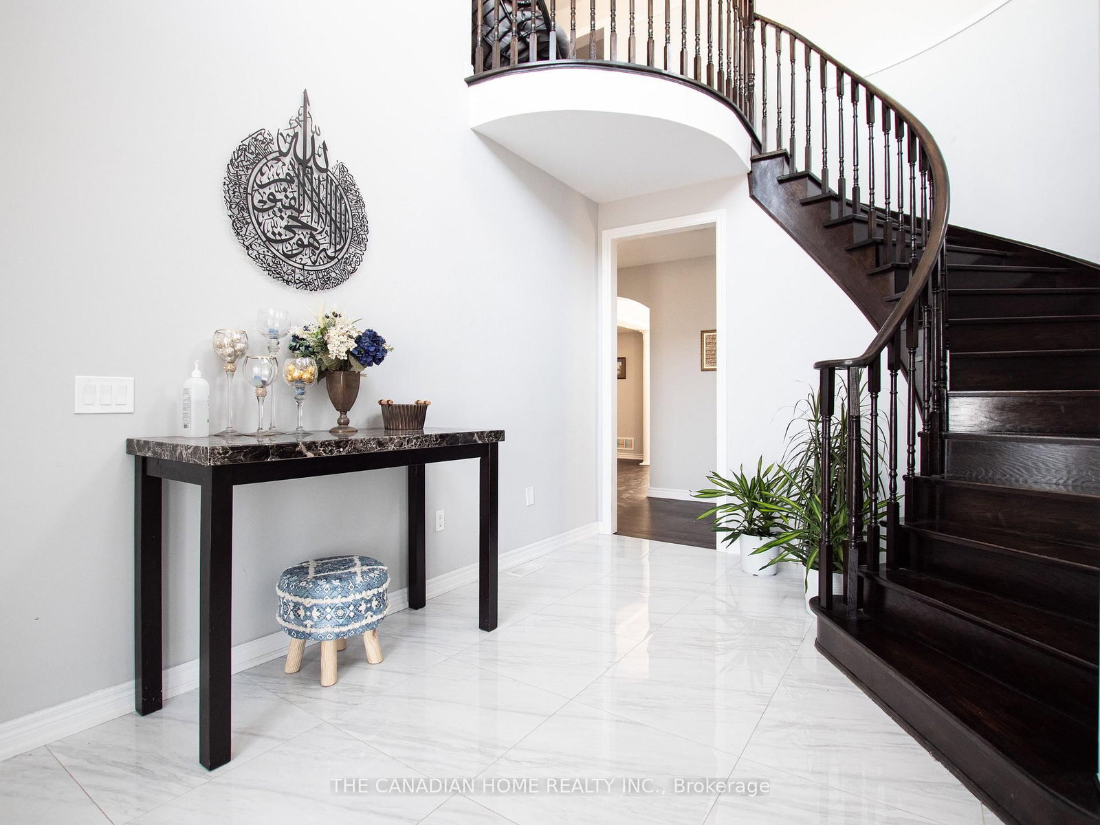 23 Chaumont Drive • Hamilton, ON photo 6