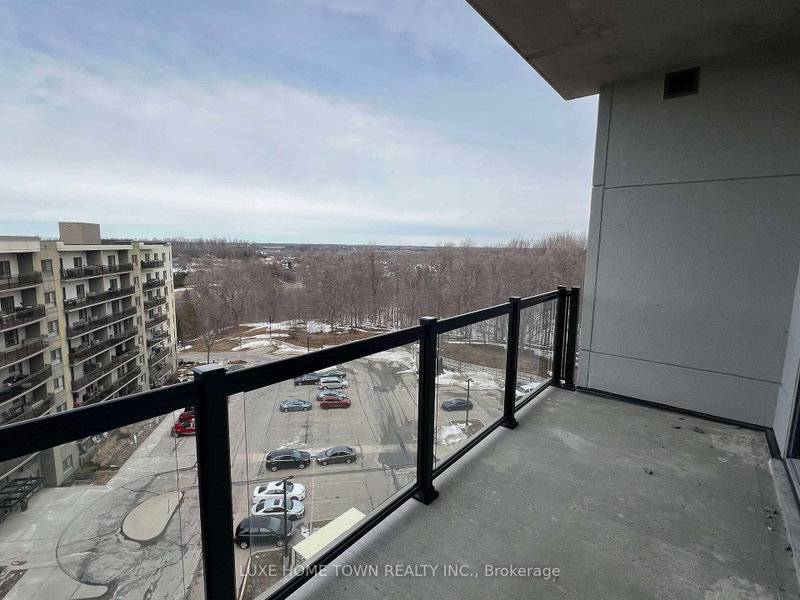 1000 Lackner Pl photo 5