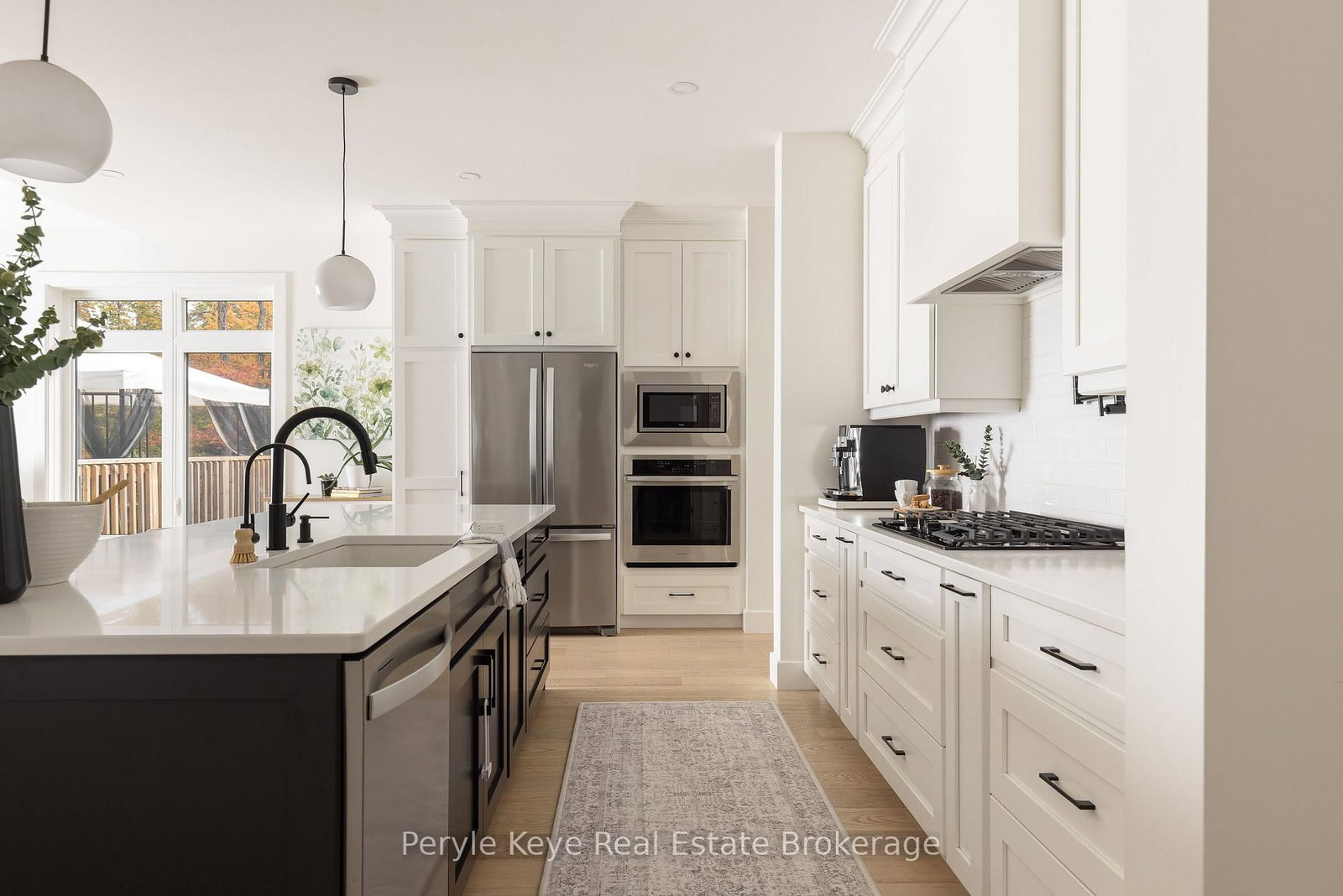 103 Granite Drive • Huntsville, ON photo 2