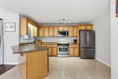 165 Silk Drive • Shelburne, ON photo 8