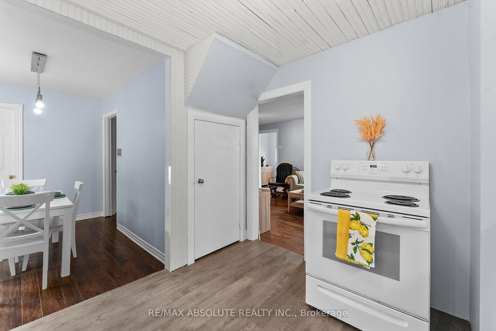853 B River Road • Braeside, ON photo 15