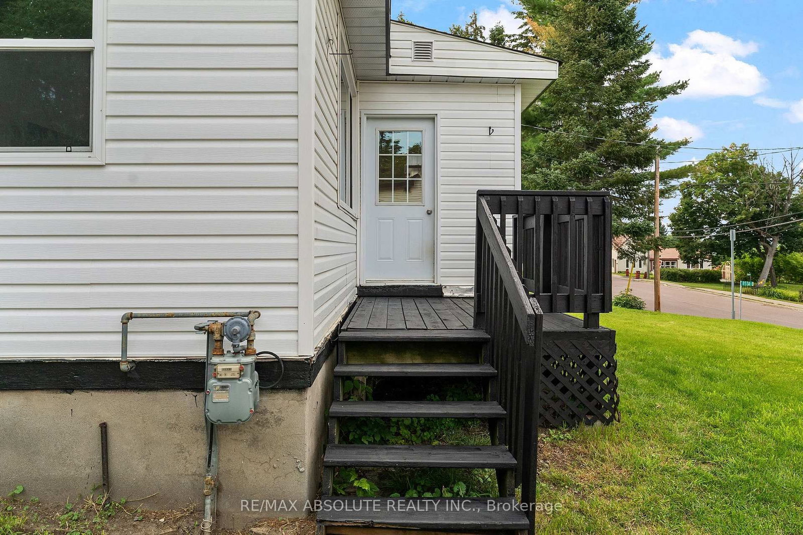 853 B River Road • Braeside, ON photo 30