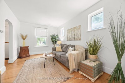 21 Wolseley Avenue • London East, ON photo 9