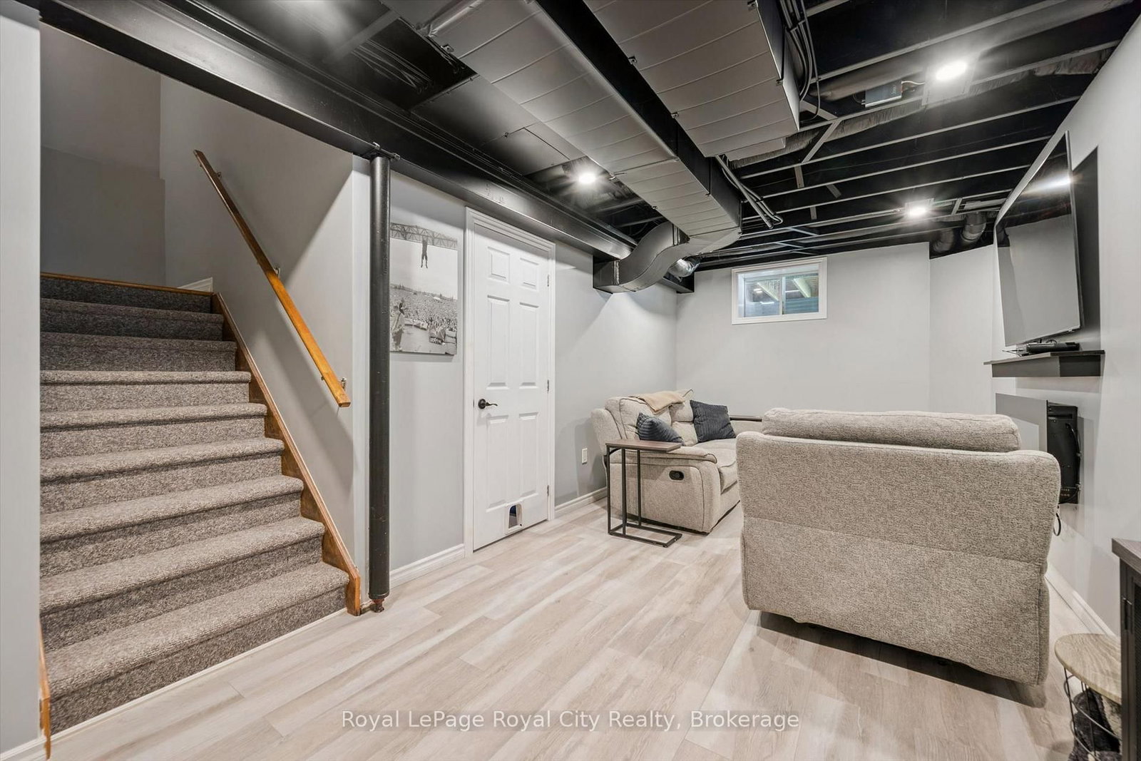 113 Courtney Street • Centre Wellington, ON photo 31