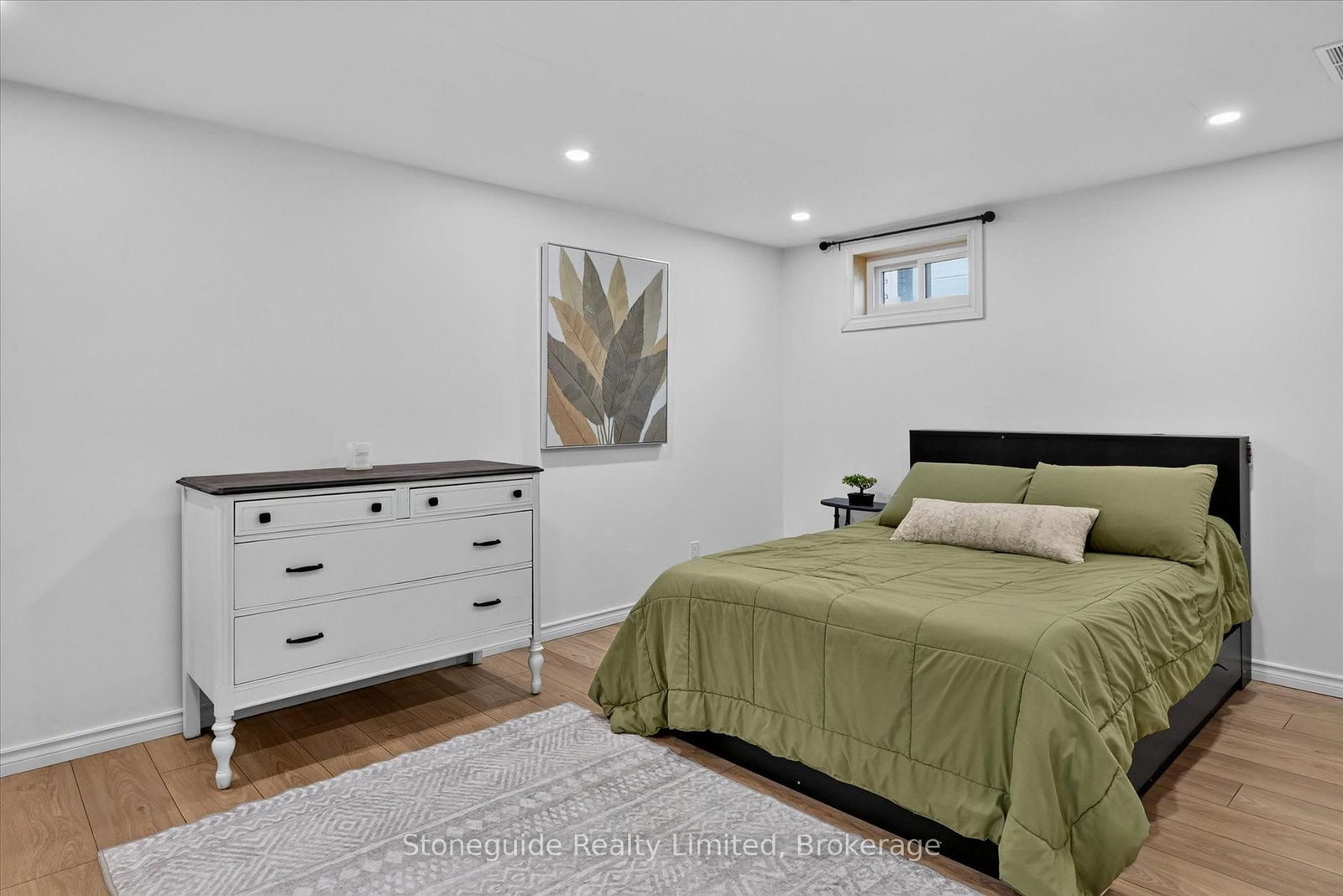 637 McKellar Street • Peterborough, ON photo 36