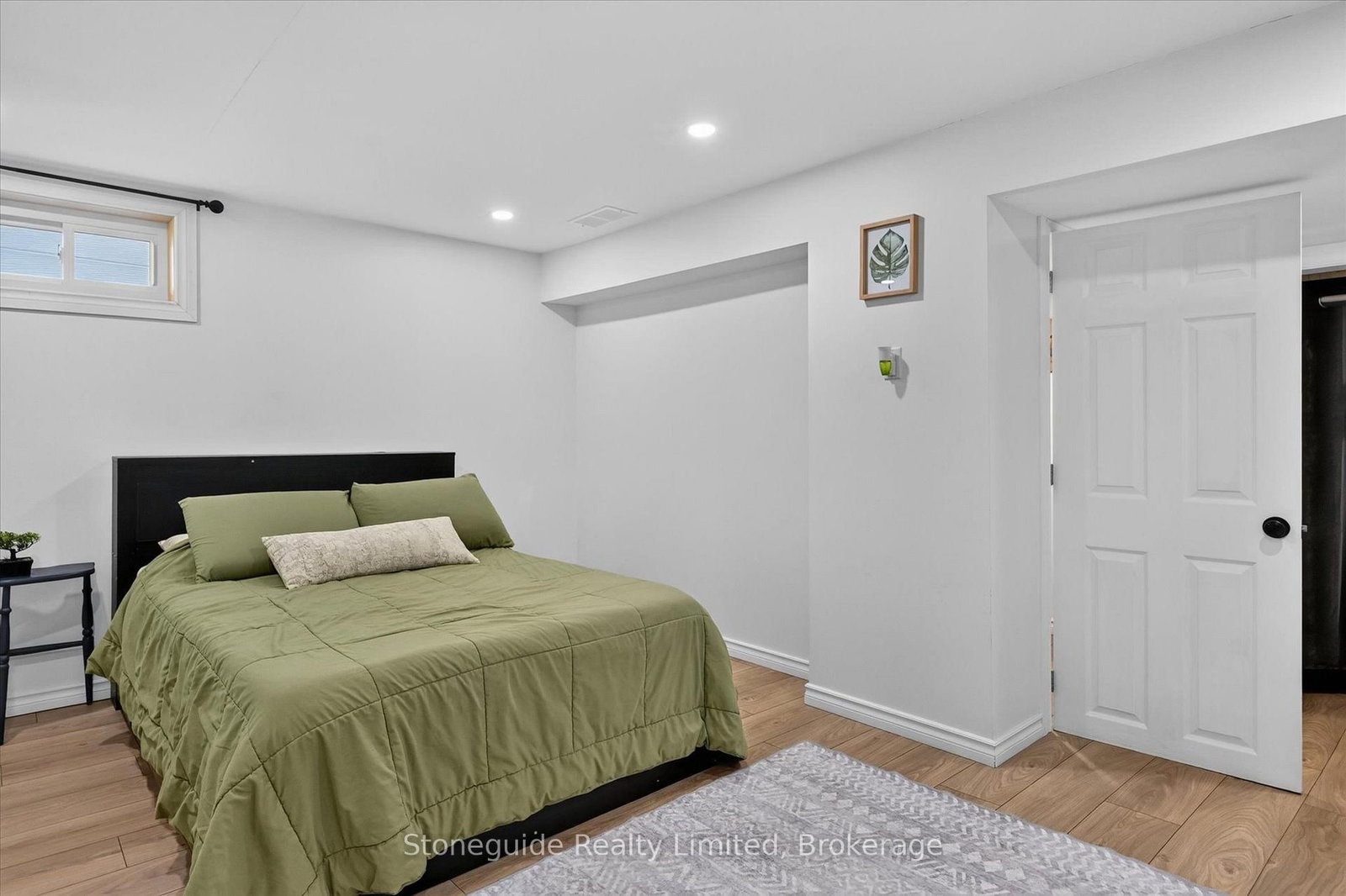 637 McKellar Street • Peterborough, ON photo 37