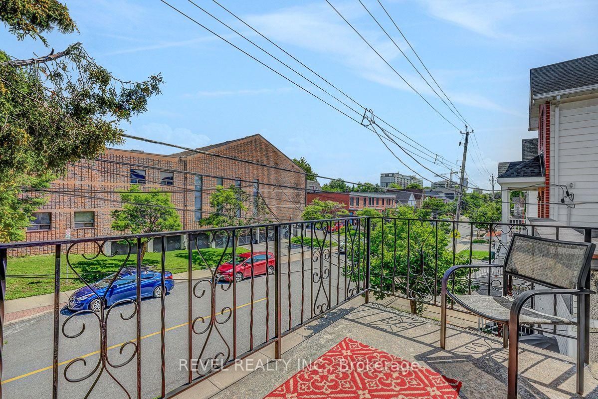 52 Lebreton Street N • Ottawa, ON photo 19