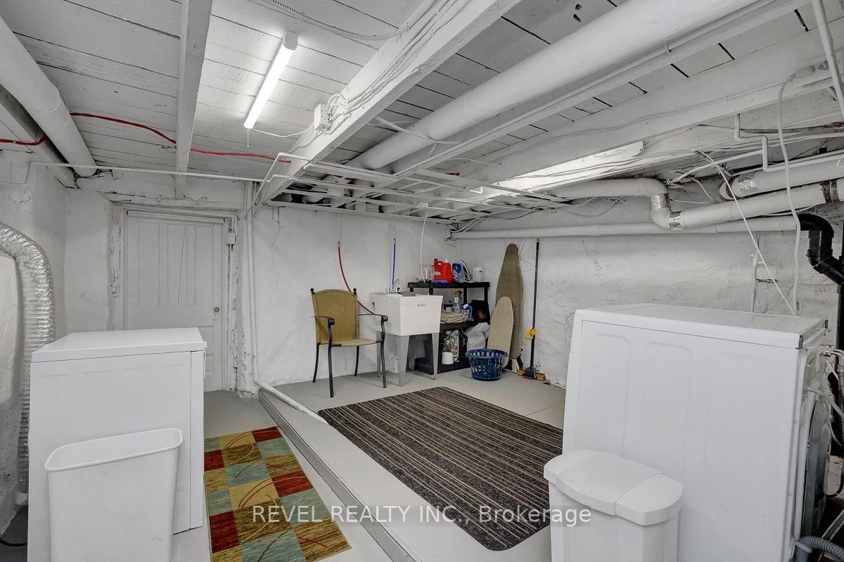52 Lebreton Street N • Ottawa, ON photo 29