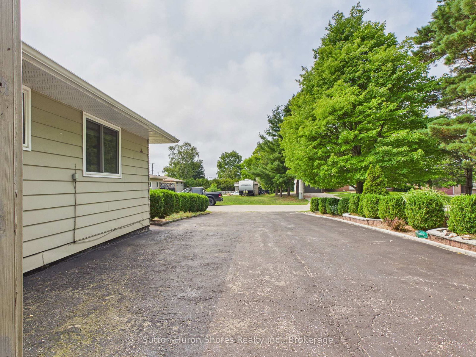 793 Ruby Street • Saugeen Shores, ON photo 31